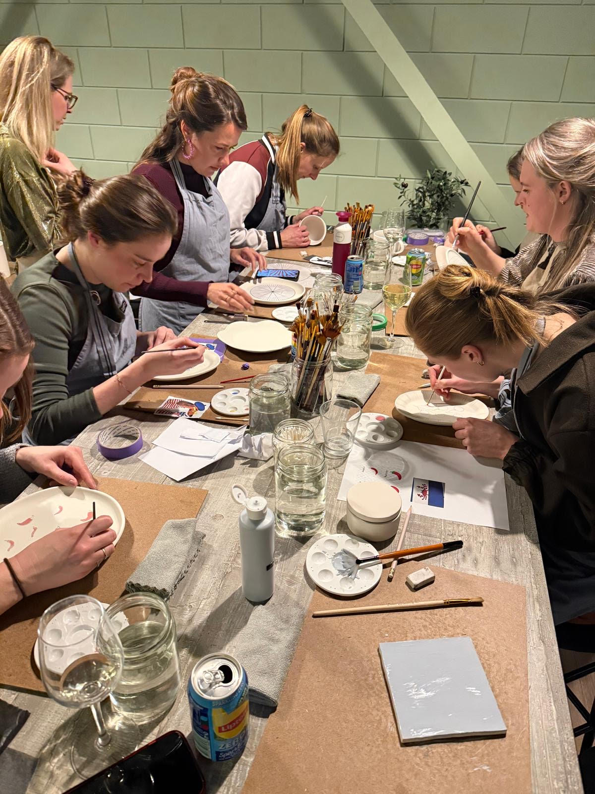 Pottery Painting: van workshop naar kunstwerk 🎨